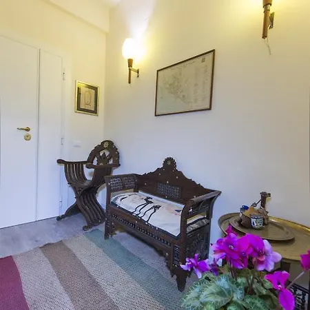 Fortyfourbandb Bed & Breakfast Cagliari